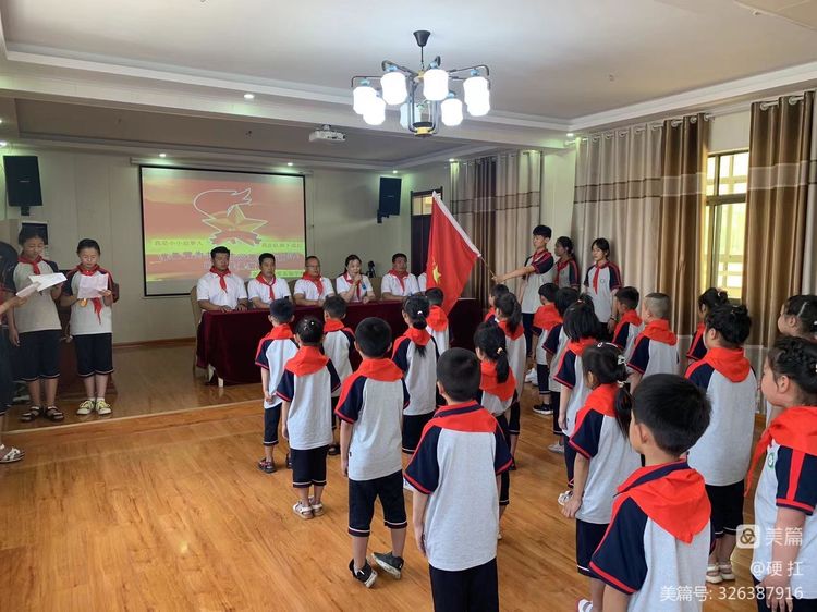 中华民族始终有着“自古英雄出少年”的传统.jpeg 中华民族始终有着“自古英雄出少年”的传统.jpeg